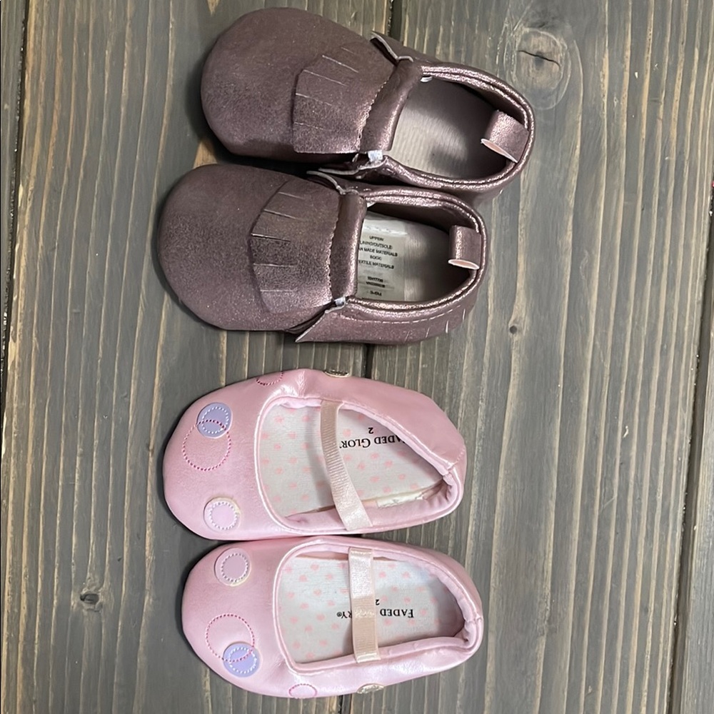 Babygirl size 2 6-9 Month Pink and Sparkly Shoes